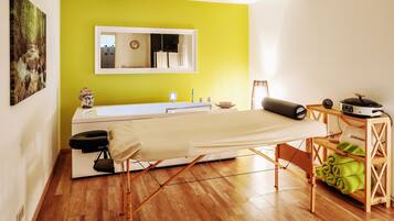 Couples treatment room(s), sauna, body treatments, hot stone massages