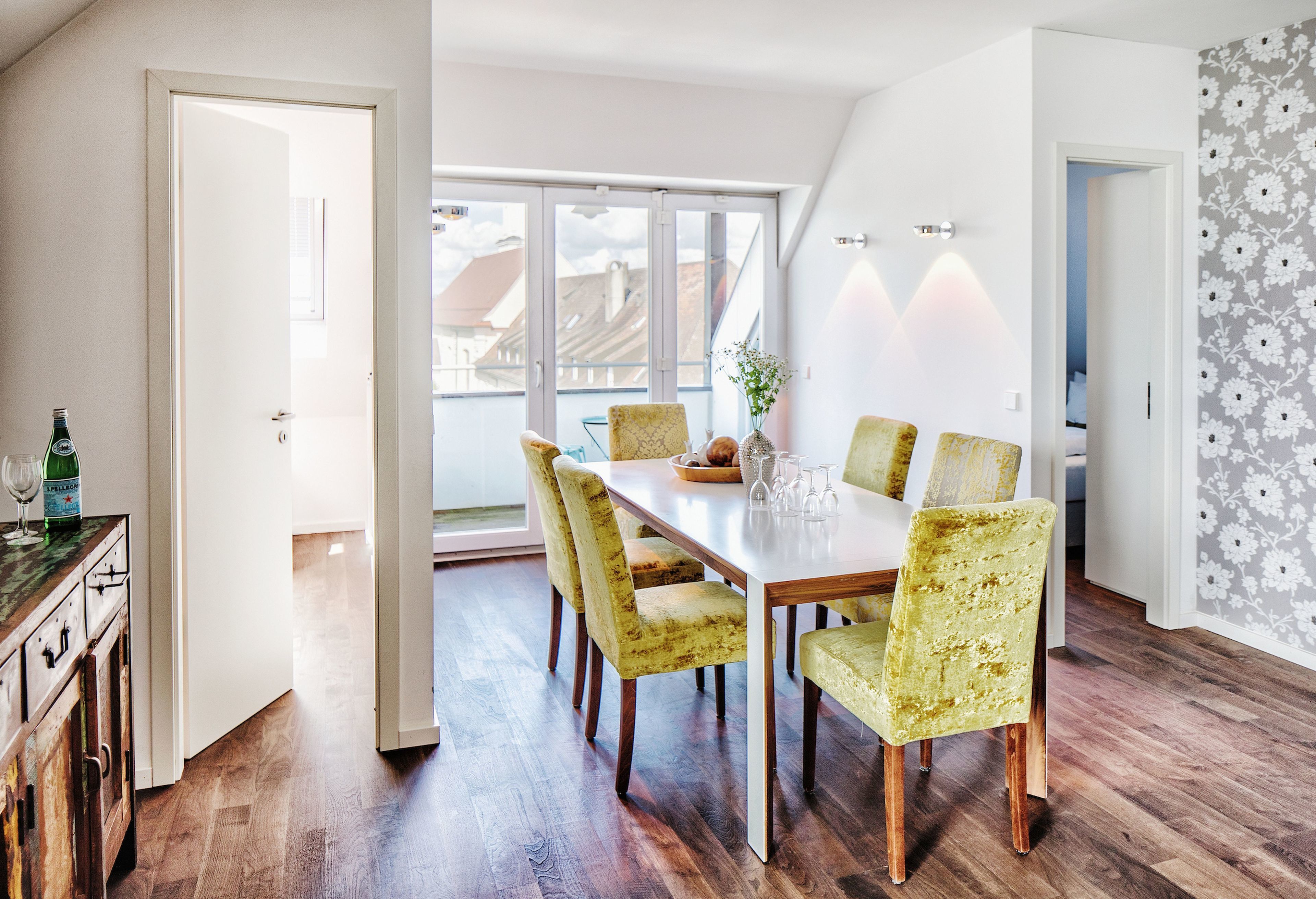 deluxe suite, lake view | lake view