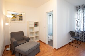 Condo, 1 Bedroom | 1 bedroom, individually decorated, iron/ironing board, free WiFi - Wertschätzter III - Paulinenstr. (Detmold)