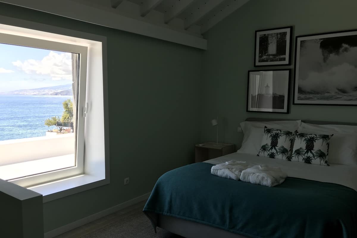 Apartamento, vistas al mar (Aqua Green) | 2 dormitorios, ropa de cama hipoalergénica, minibar y caja fuerte