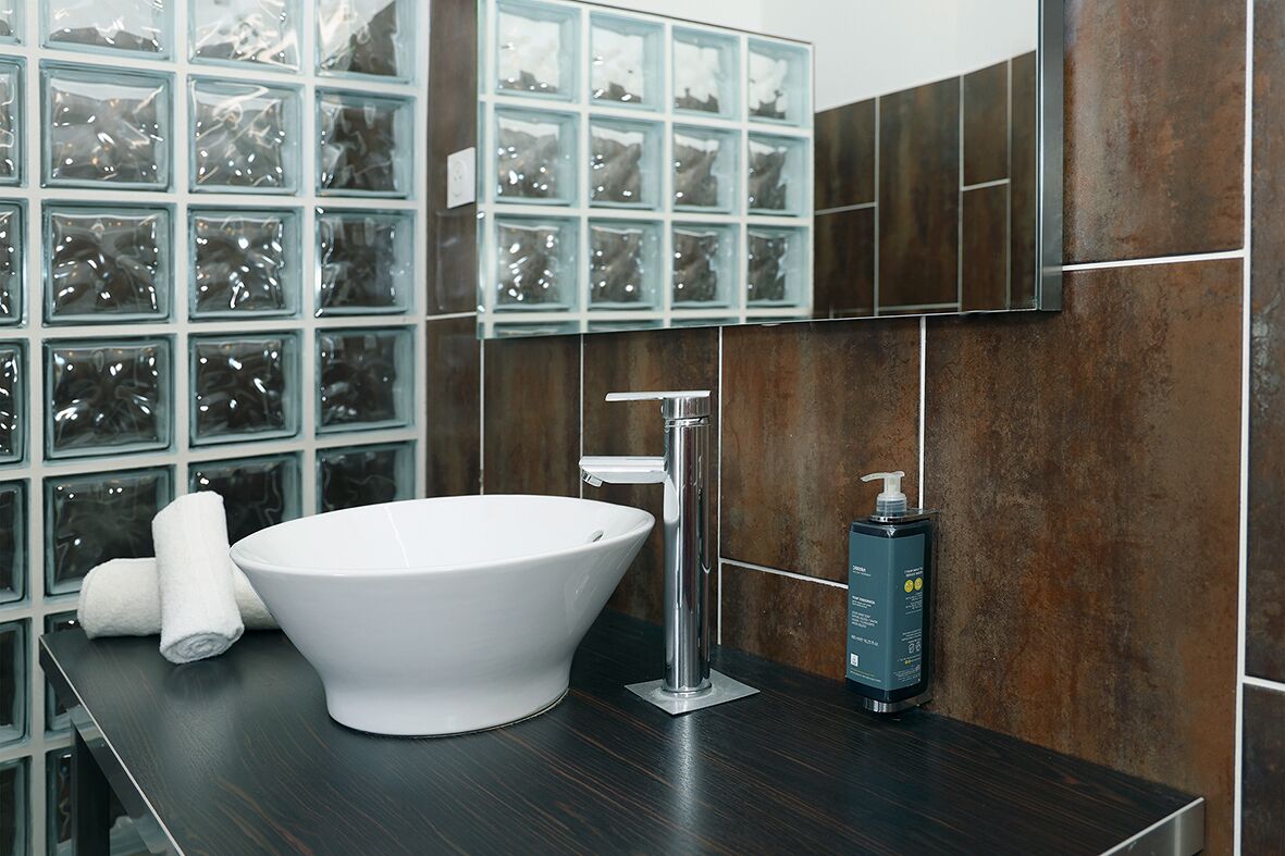 patio room | bathroom | free toiletries, hair dryer, towels