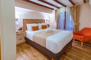 Habitación estándar doble, 1 cama doble, baño privado | Sábanas de algodón egipcio, ropa de cama de alta calidad, caja fuerte