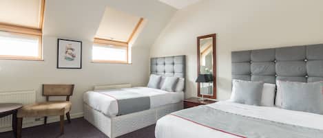 Escritorio y wifi gratis