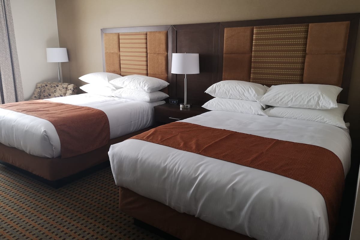 desk, laptop workspace, iron/ironing board, free wifi