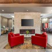 Best Western Plus Hinton Inn & Suites
