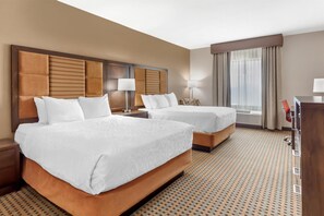 Desk, laptop workspace, iron/ironing board, free WiFi - Best Western Plus Hinton Inn & Suites (Hinton)