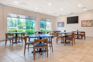 Desayuno buffet incluido todos los días