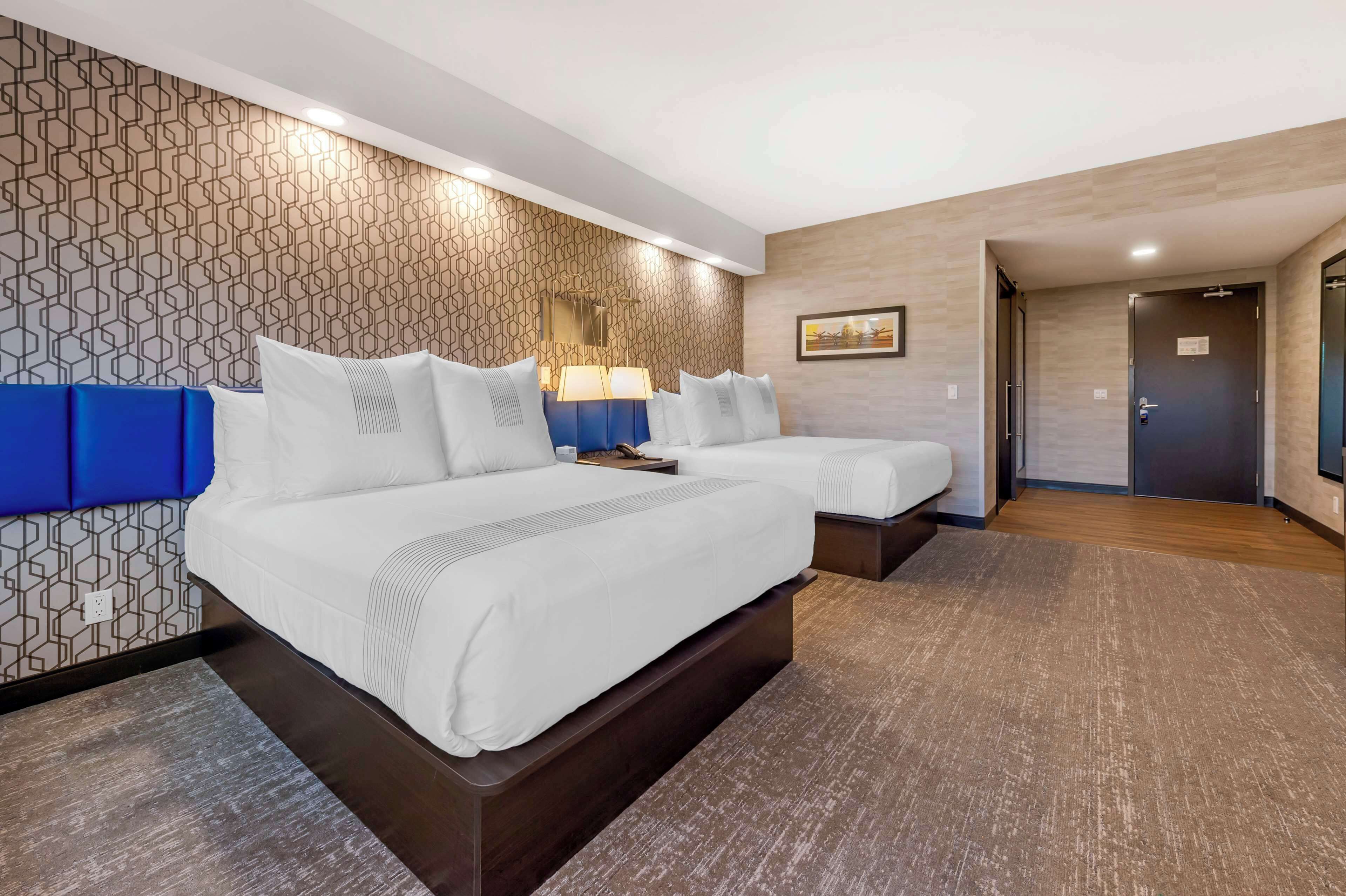 standard room, 2 queen beds, accessible, non smoking | pillow-top beds, in-room safe, blackout curtains, iron/ironing board