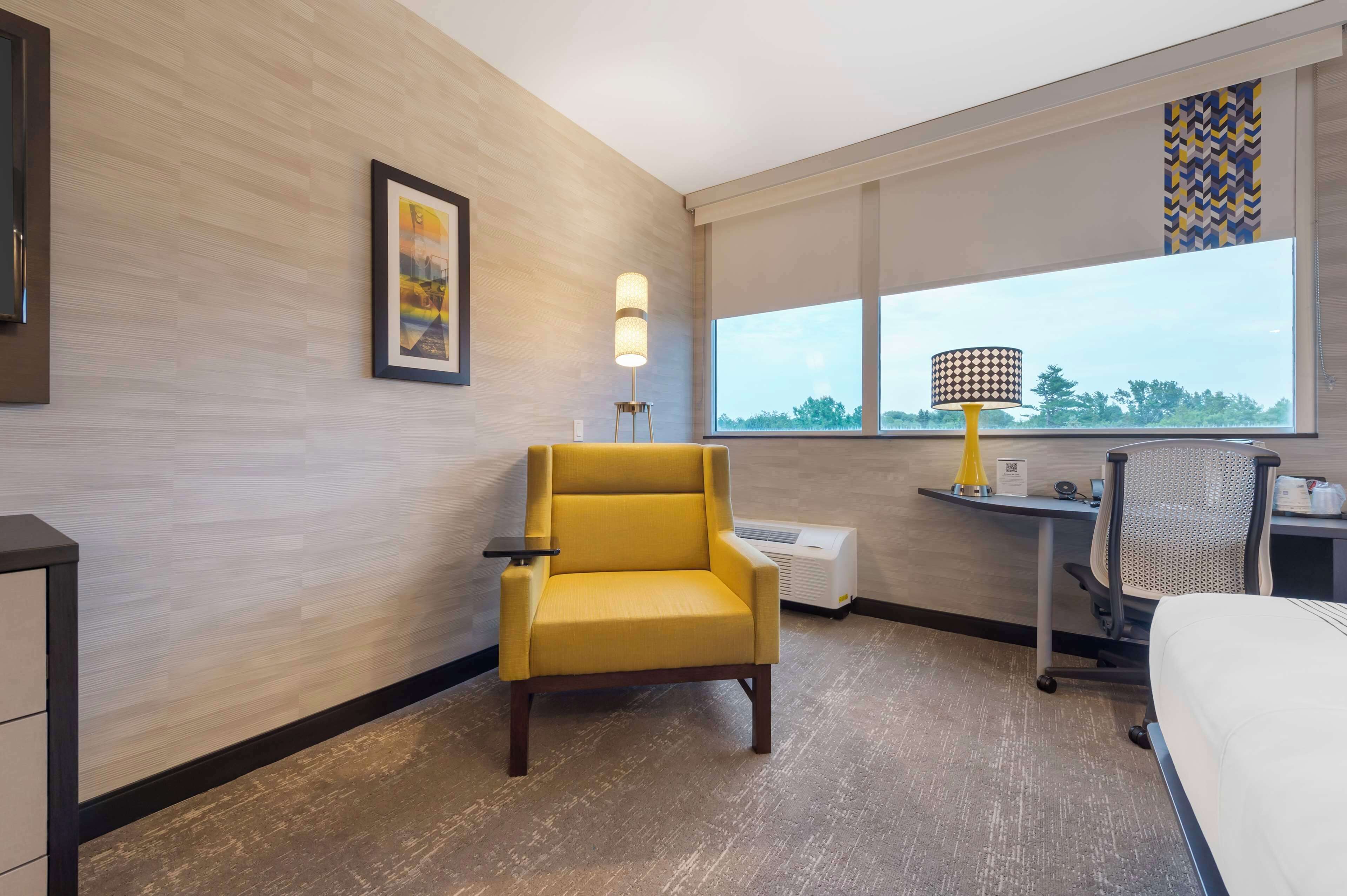 standard room, 2 queen beds, accessible, non smoking | pillow-top beds, in-room safe, blackout curtains, iron/ironing board