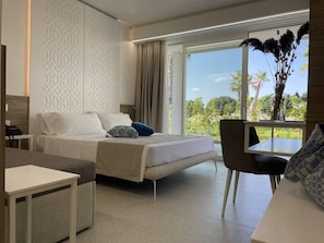1 habitación, minibar, caja de seguridad en la habitación y escritorio