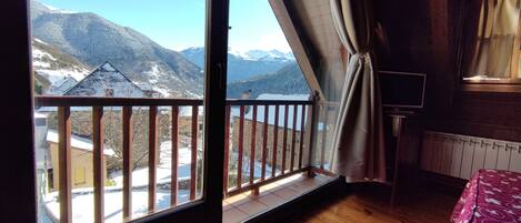 标准双人房, 阳台, 山景 | 露台