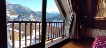 Standard Double Room, Balcony, Mountain View | Terrace/patio