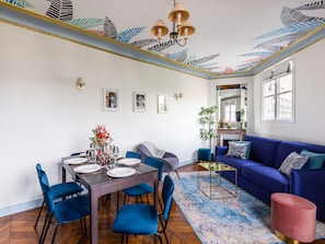 Luxury Apartment, Multiple Beds, City View | Living area | Flat-screen TV - Luxury 2 Bedroom Duplex - Beautiful Monument View (Paris)