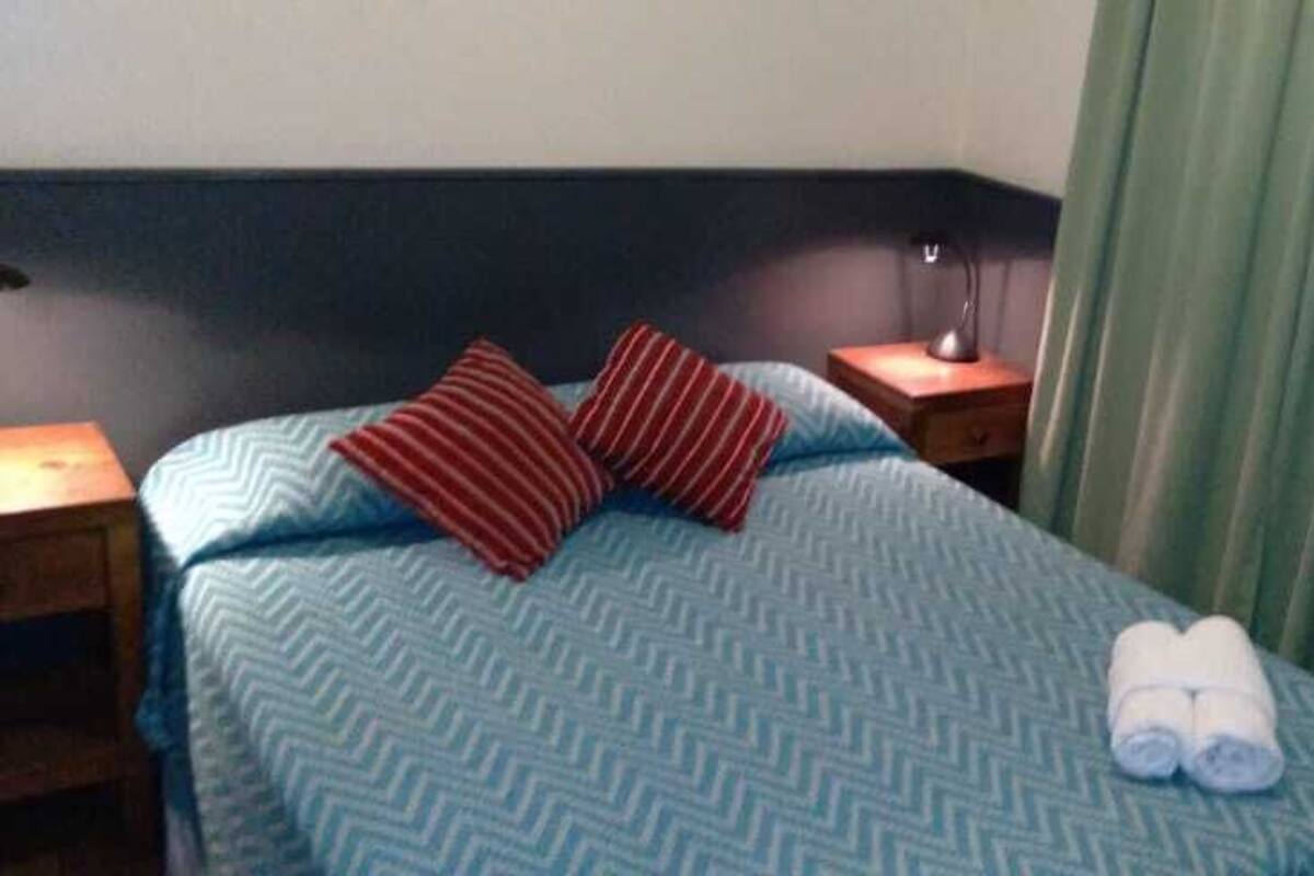Executive Double Room | In-room safe, WiFi (free), bed sheets