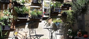 Une Chambre en Ville