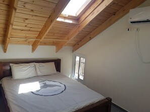 Apartment, Multiple Beds | Free WiFi, bed sheets - Jerusalem comfort zone (Jerusalem)