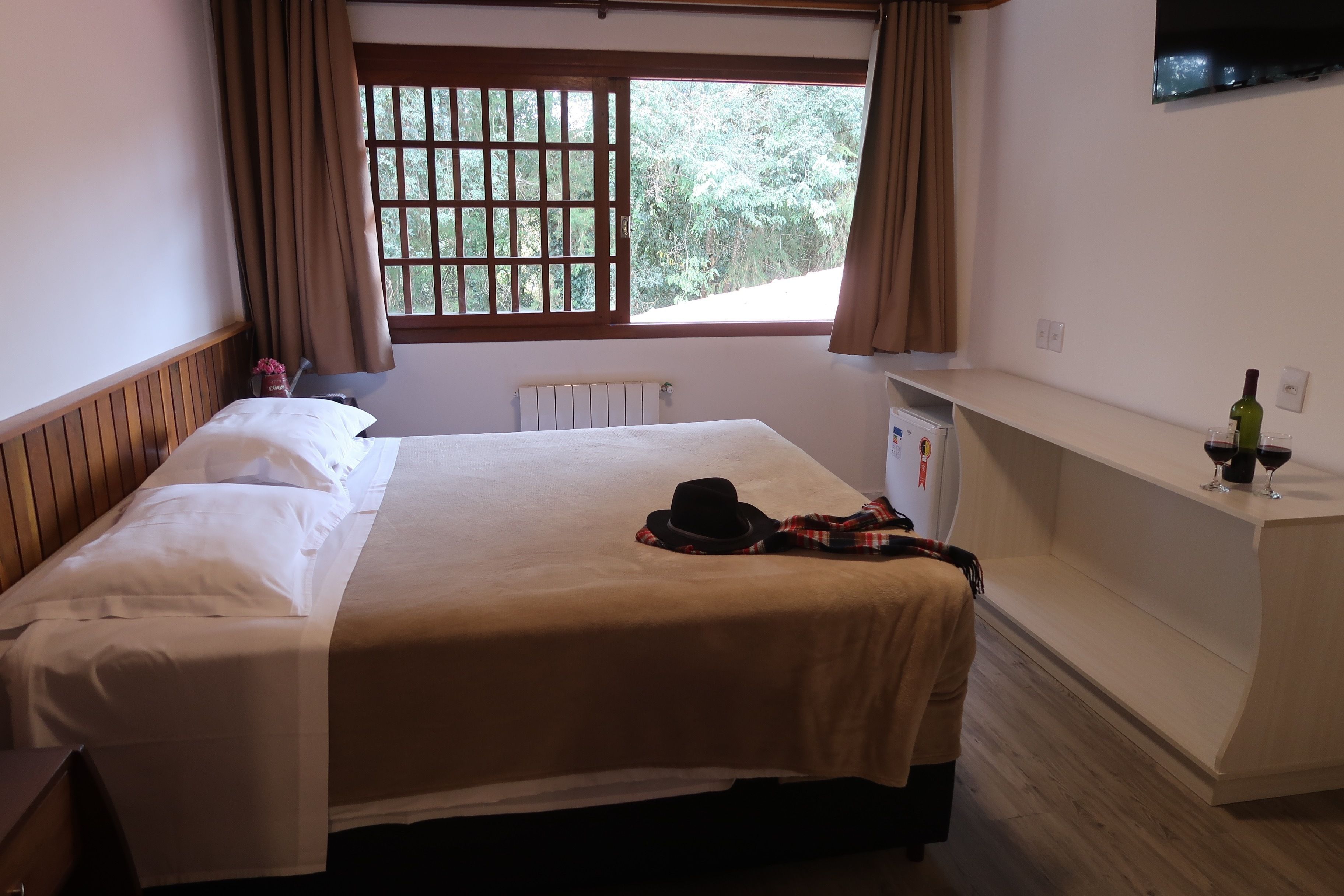 deluxe room, 1 double bed with sofa bed | free wifi, bed sheets