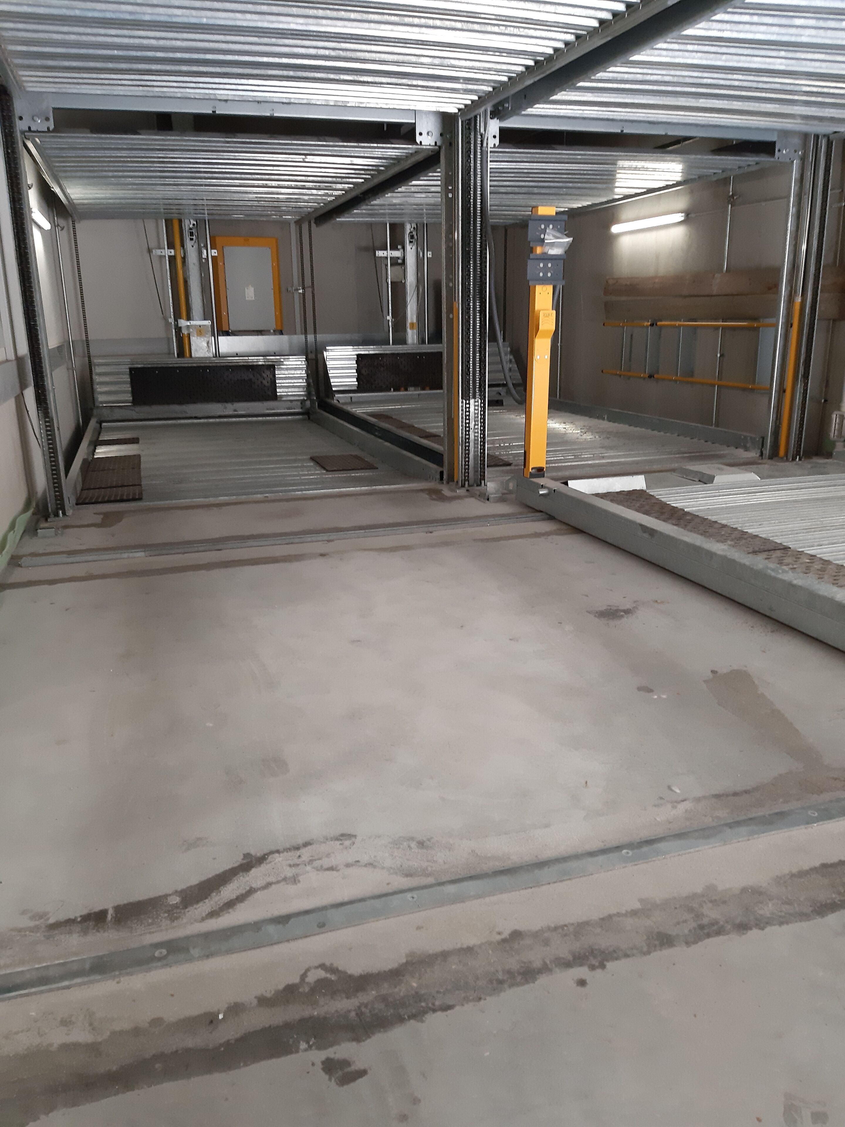 self-parking (surcharge) 10 per night