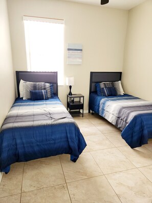 4 camere, una cassaforte in camera, ferro/asse da stiro