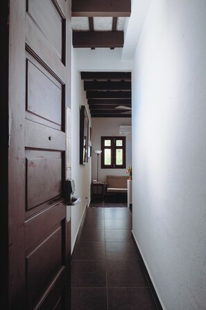 Interior - Terrace for sunbathing / walking distance to historic sites & cafes (San Juan)