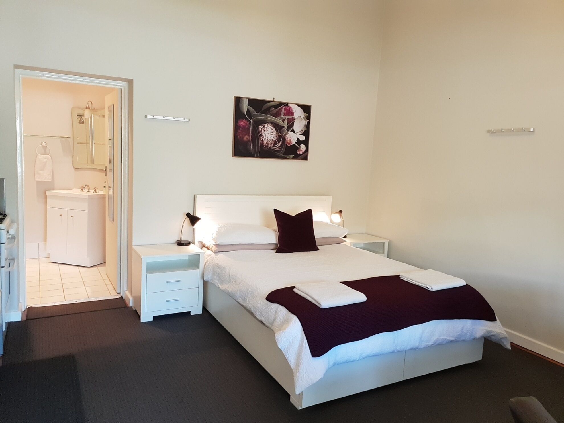 Comfortable studio ideal for couples or single travellers
