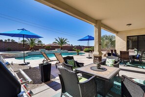A heated pool - Pool & Hot Tub: Luxe Lake Havasu Home (Lake Havasu City)