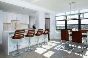 Fridge, microwave, oven, stovetop - Beachfront 2BR/2BA Marco Island condo with pool, WiFi, and beach access. (Marco Island)