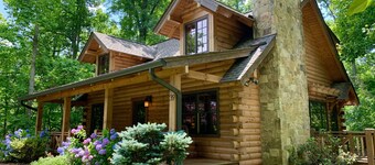 Luksus tømmerhytte med boblebad, boblebad, peis, wifi