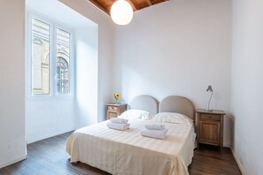 3 chambres, bureau, fer et planche à repasser, Wi-Fi