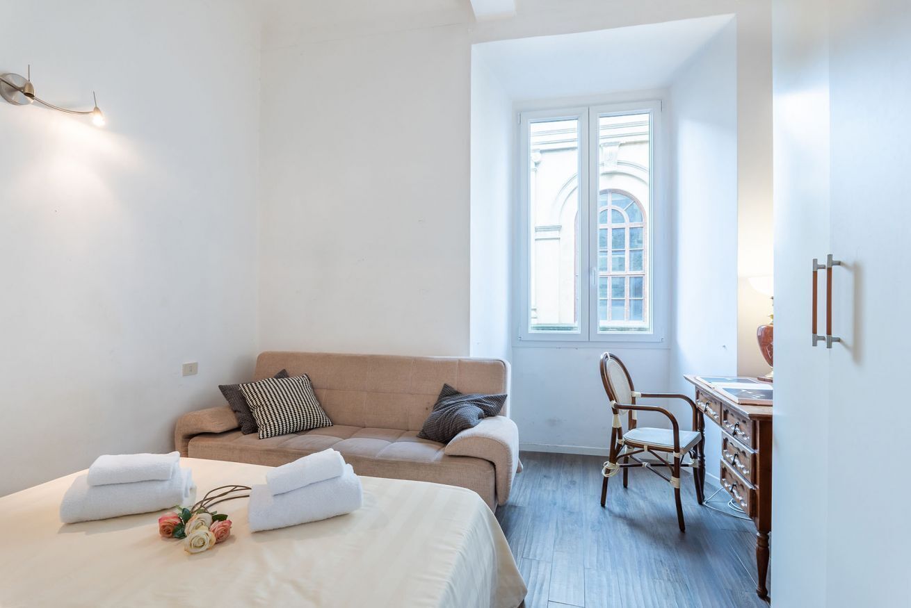3 habitaciones, escritorio, tabla de planchar con plancha y wifi 