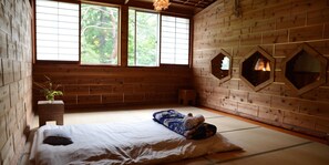 Japanese Deluxe | Free WiFi