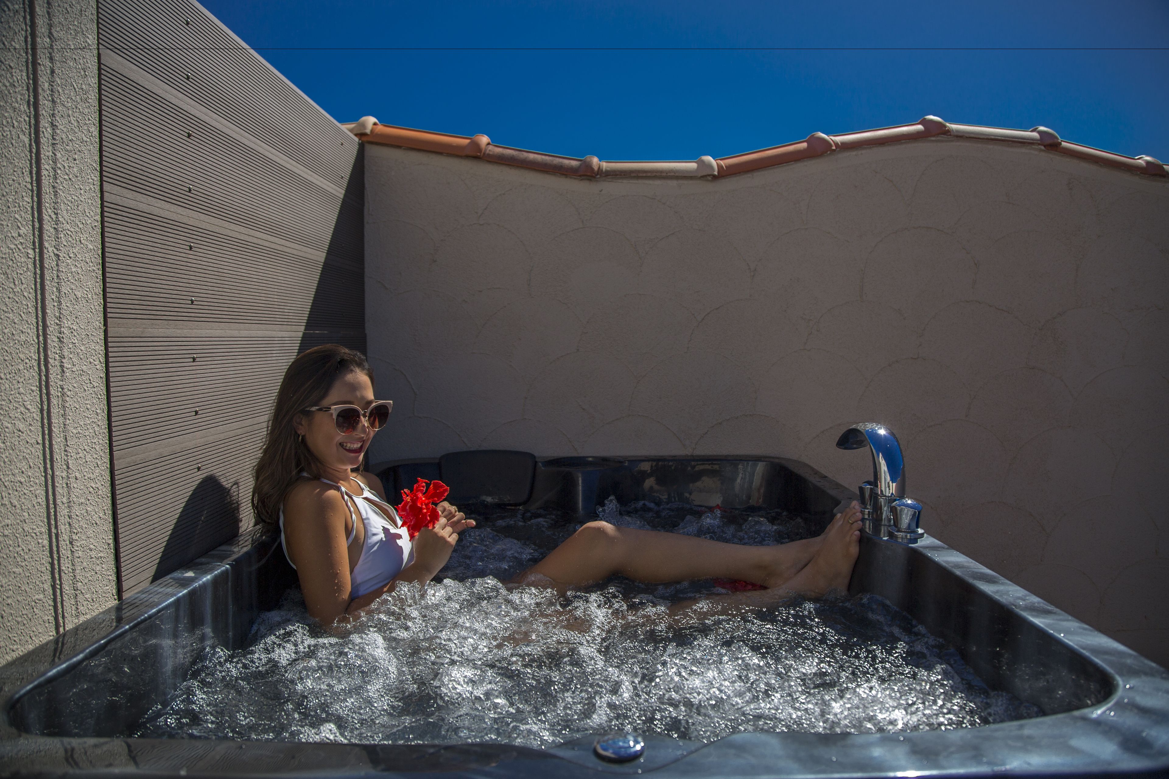 cottage, 52sqm (with private pool and jacuzzi) | jetted bathtub