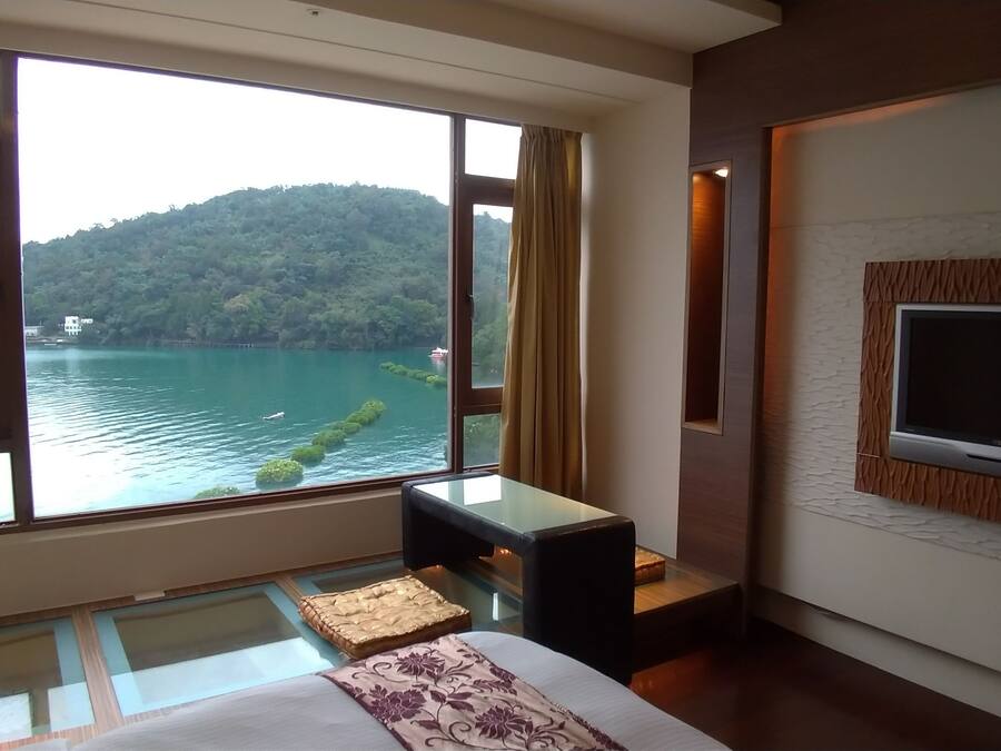 Superior Double Room, 1 Double Bed, Non Smoking | Desk, blackout drapes, free WiFi