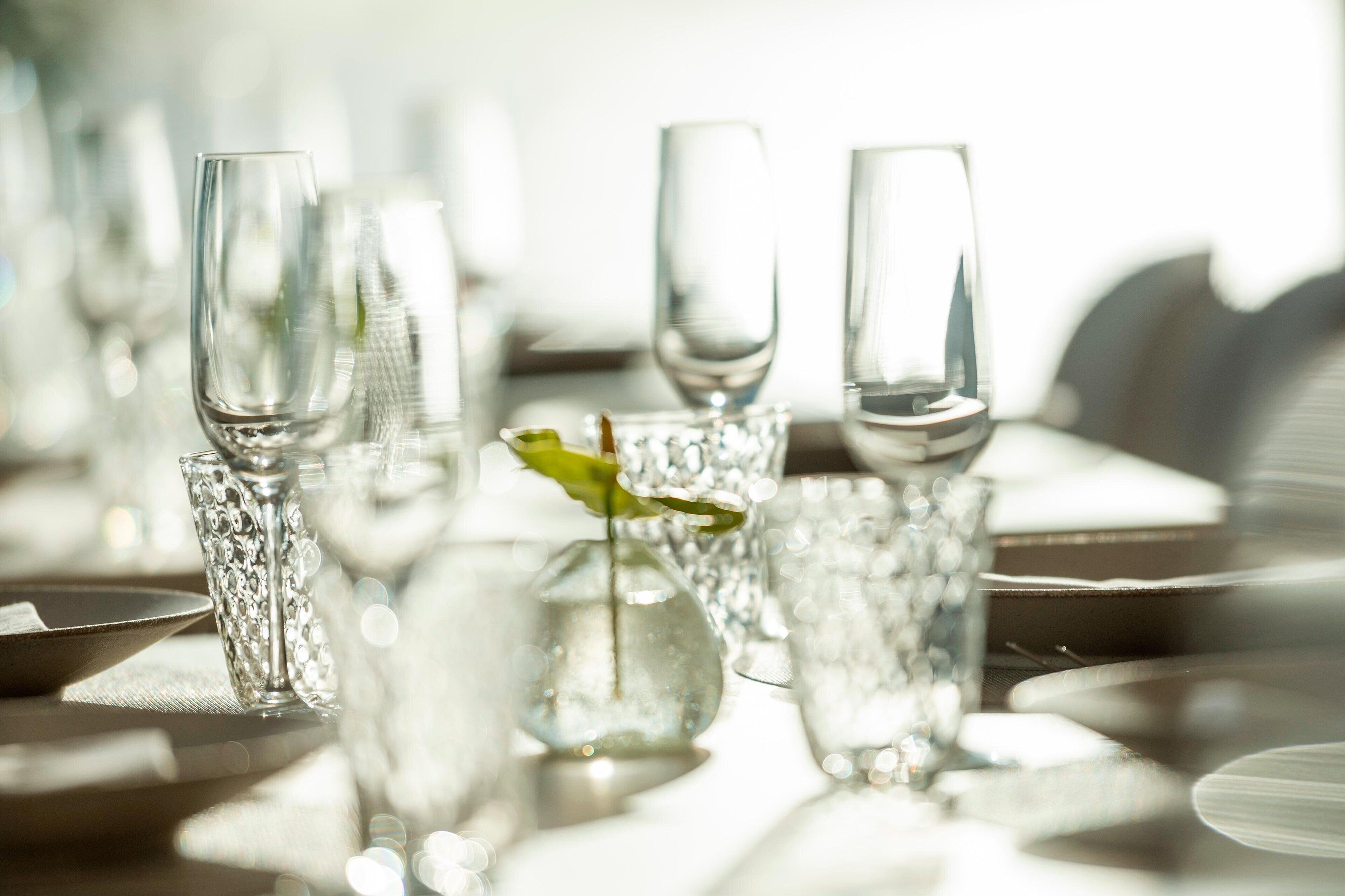 breakfast, lunch, dinner served; french cuisine, sea views