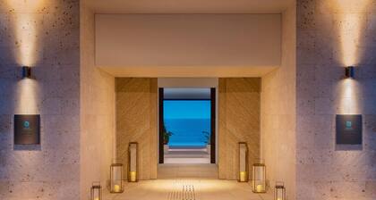 IRAPH SUI, a Luxury Collection Hotel, Miyako Okinawa