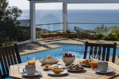 Villa Coxos by ACasaDasCasas