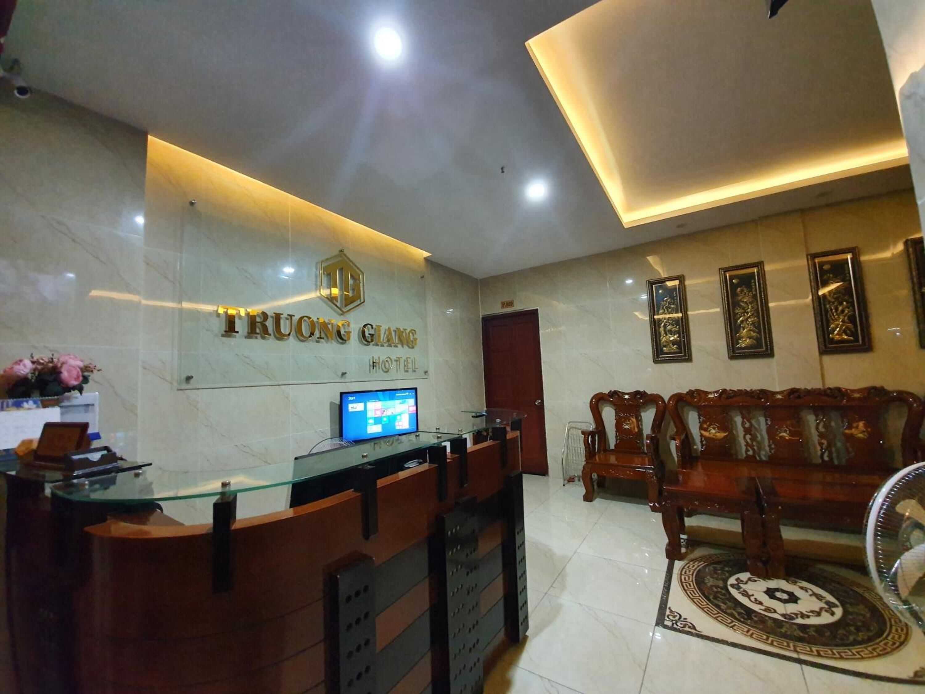 Photo - Truong Giang Hotel