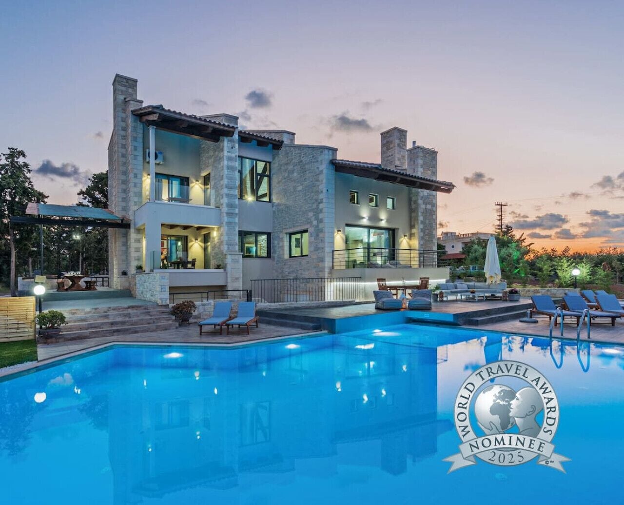 Piscine couverte, piscine extérieure