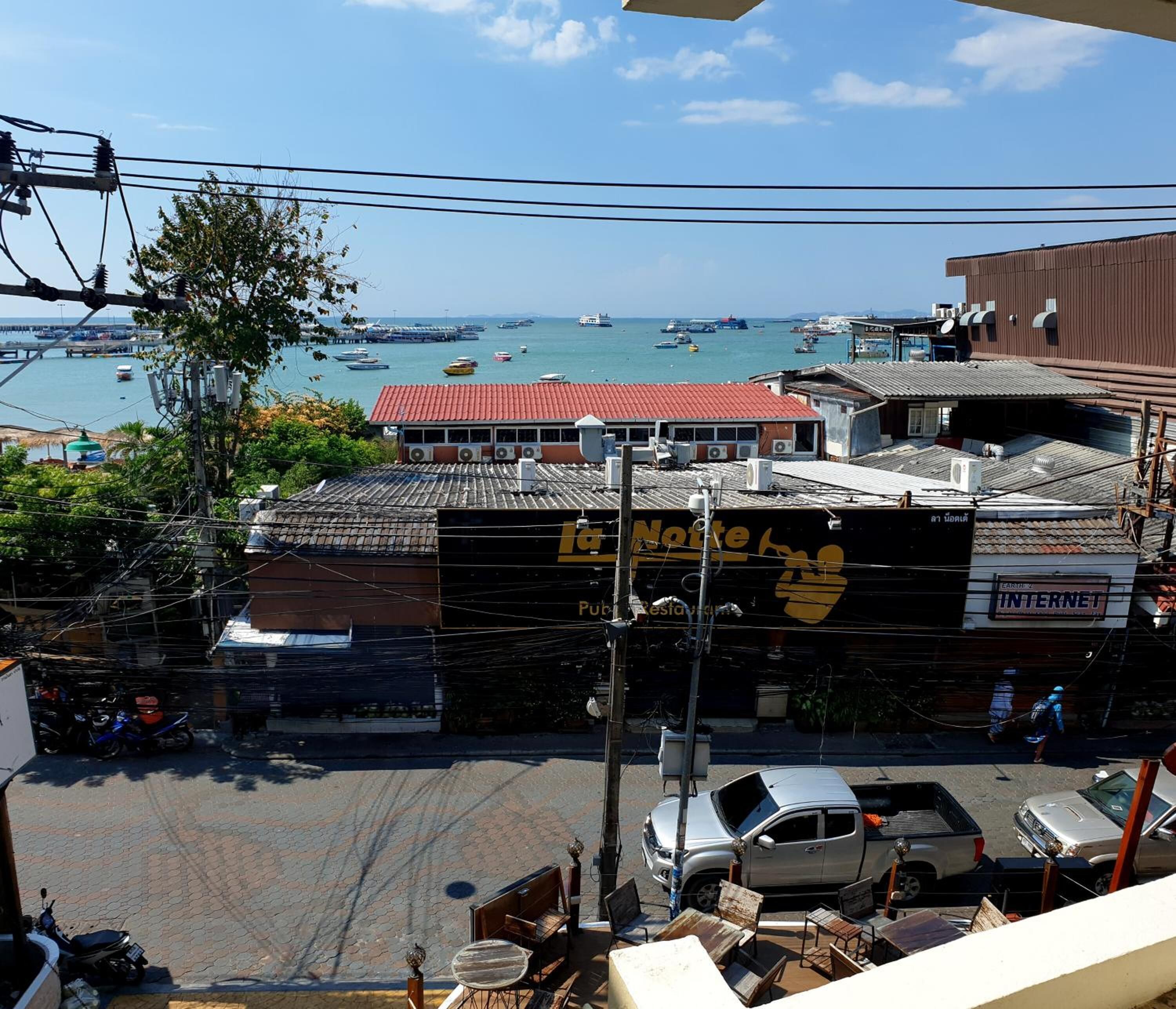 Photo - Walking Street Hostel