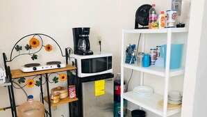 Family House, Multiple Beds, Non Smoking | Private kitchen - Casa habitación en Acapulco Diamante (Acapulco)