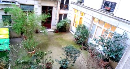 Piso nuevo en París, cerca de Sacre Coeur, Montmartre, acogedor y hermoso para 6 pers.!