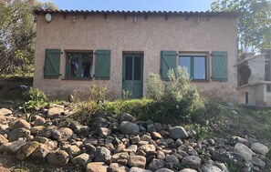 Exterior - CHARMING HOUSE CARLOTTINA- 5 min from the sea, in the countryside - quiet (Serra-Di-Fiumorbo)