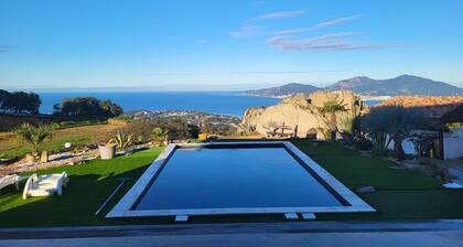 CORSE DU SUD PORTICCIO VUE IMPRENABLE - Chambres d'hĂŽtes