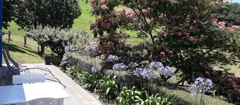 T2 apartment - 45 m2 - for holidays in URRUGNE near ST JEAN DE LUZ