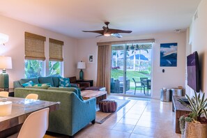 Smart-TV, Stereoanlage, Arbeitsbereiche