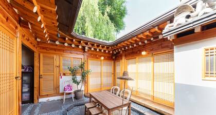 Open Real Luxury Korean Hanok