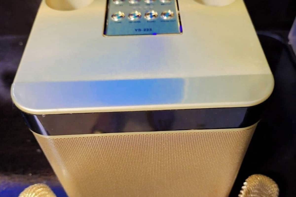 Televisión LED 40 pulgadas con canales de televisión por cable