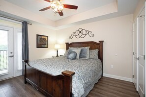 2 makuuhuonetta, silitysrauta/-lauta, ilmainen Wi-Fi, vuodevaatteet