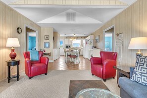 TV, lettore DVD, videoteca