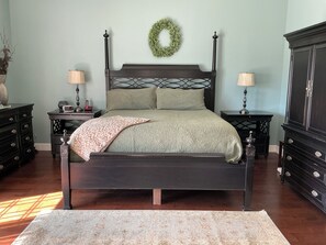 5 habitaciones, escritorio, tabla de planchar con plancha y wifi gratis